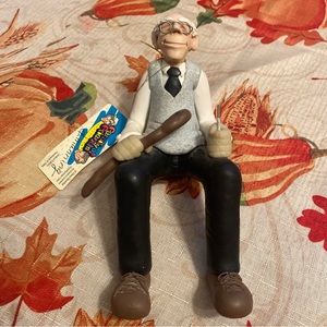 D Manning Limited Edition Shelf Sitter "Over The Hill" Old Man  7"